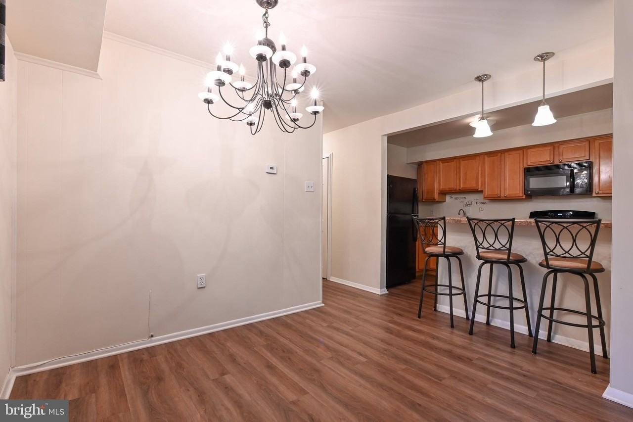 203 Victor Pkwy Apt F #203F - Photo 7 of 23