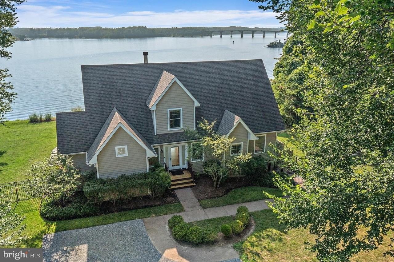 5 Waveland Farms Rd - Photo 3 of 36
