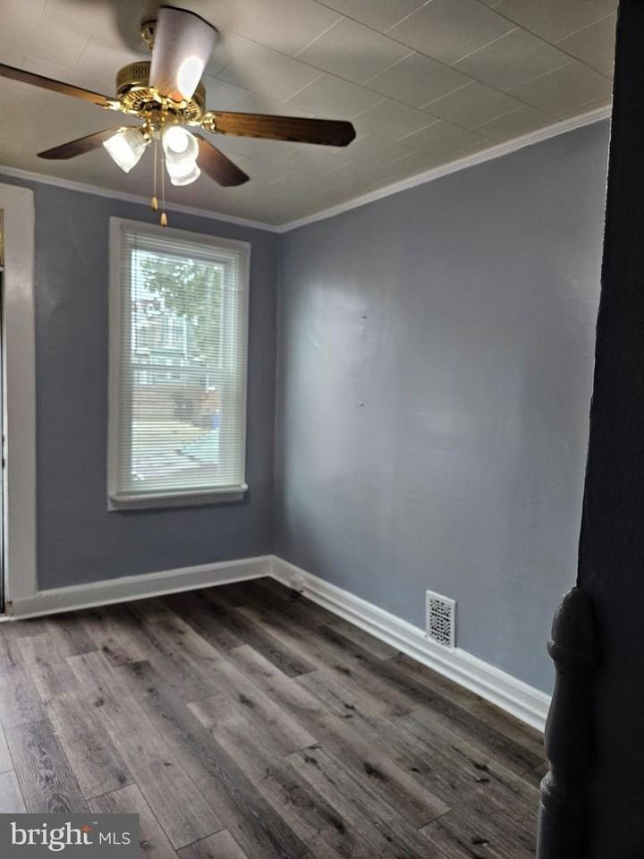 3007 Fait Ave - Photo 2 of 11
