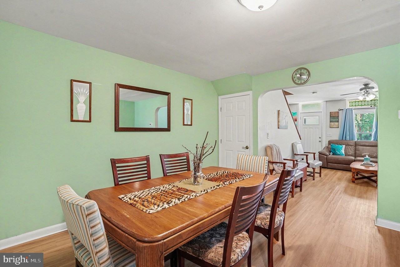 3809 Ellerslie Ave - Photo 5 of 28