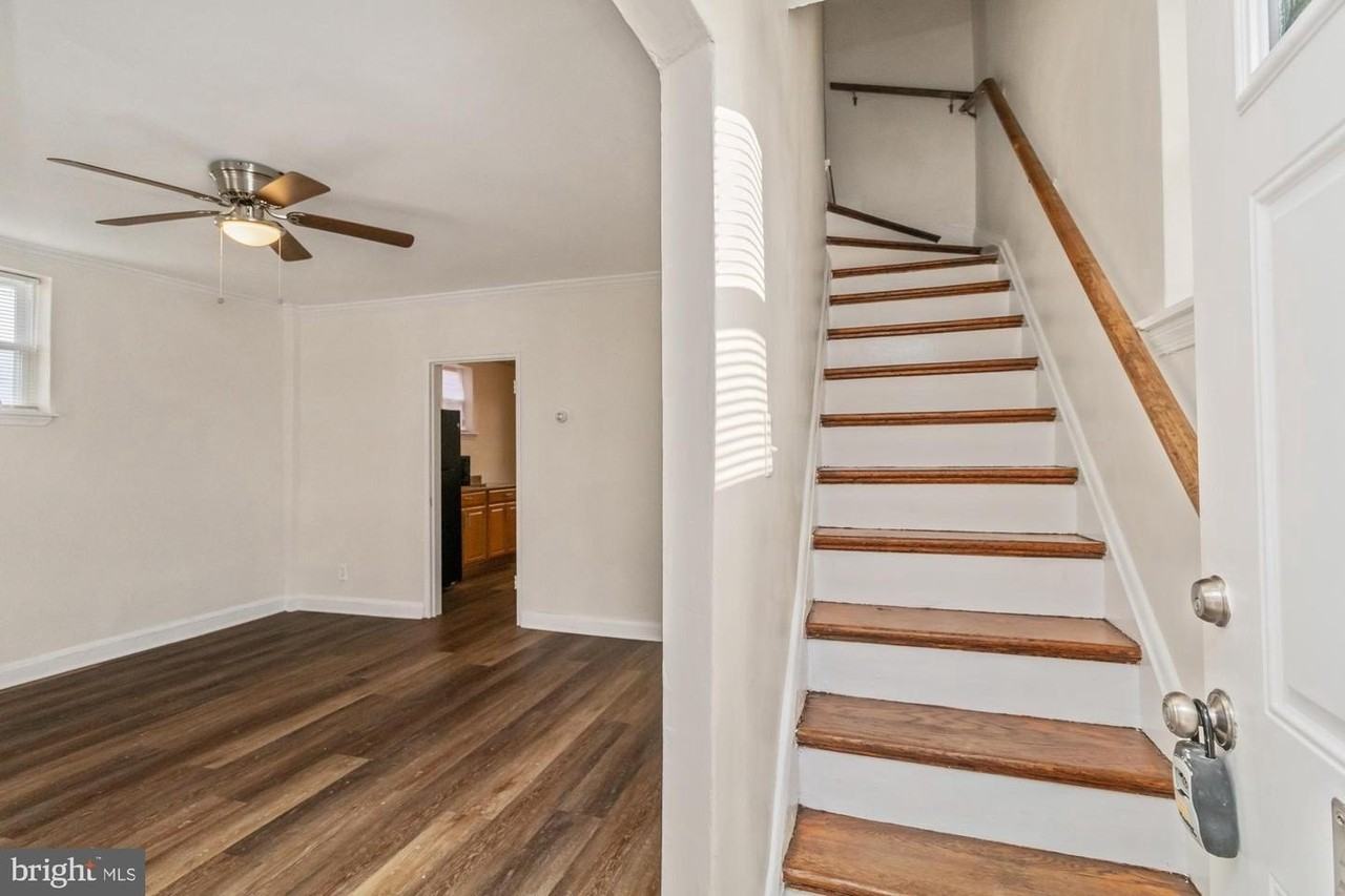 2915 Oakford Ave - Photo 2 of 12