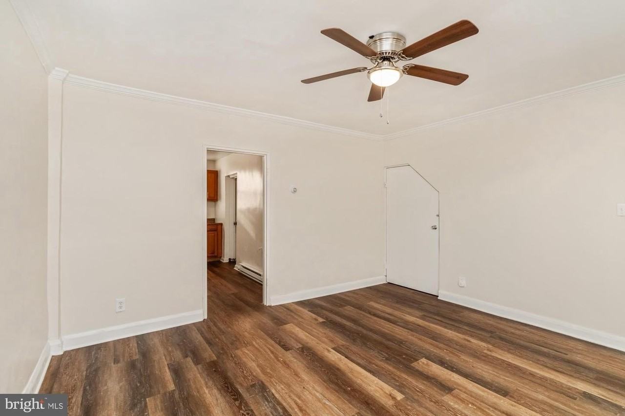 2915 Oakford Ave - Photo 4 of 12