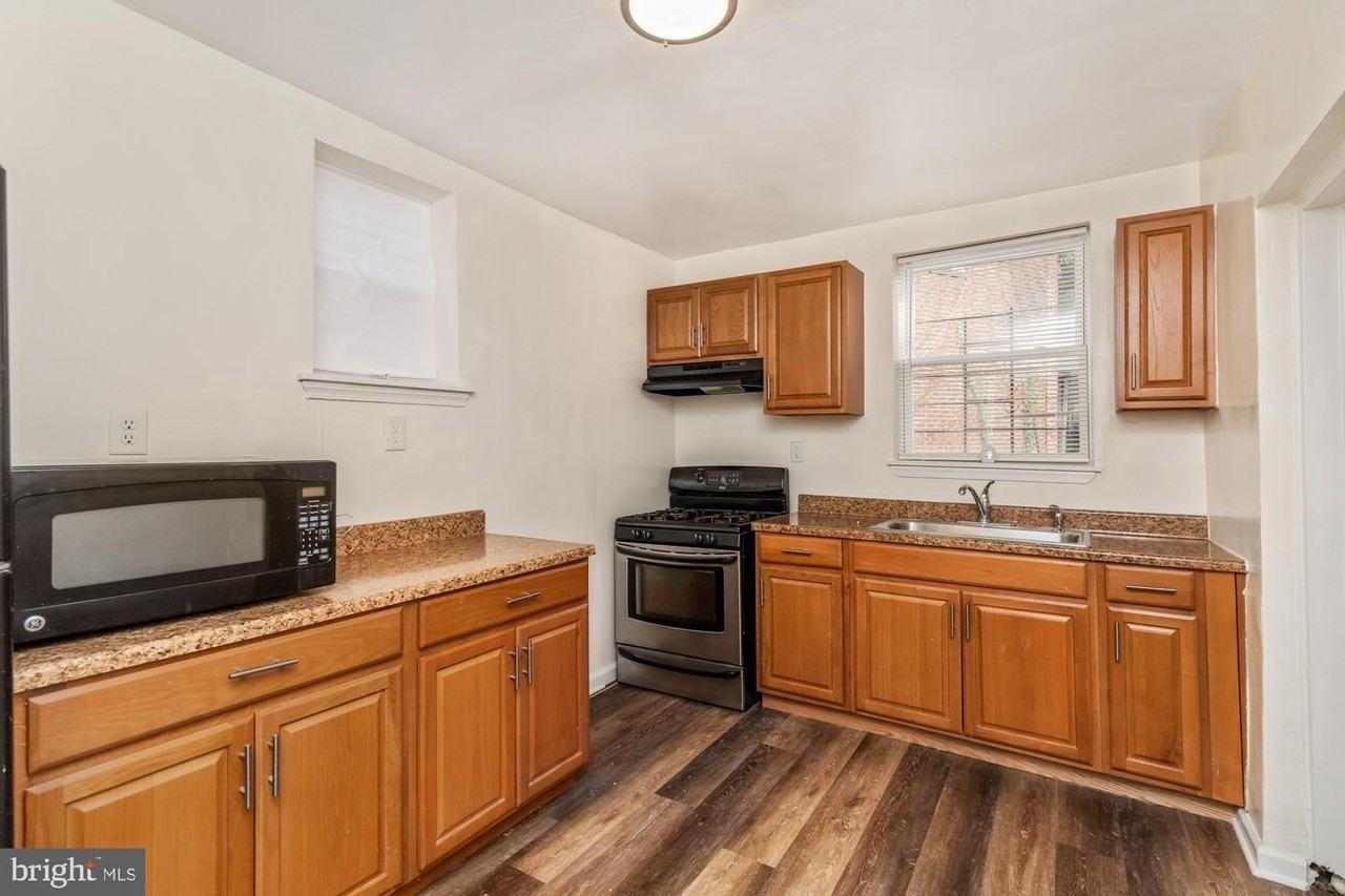 2915 Oakford Ave - Photo 5 of 12
