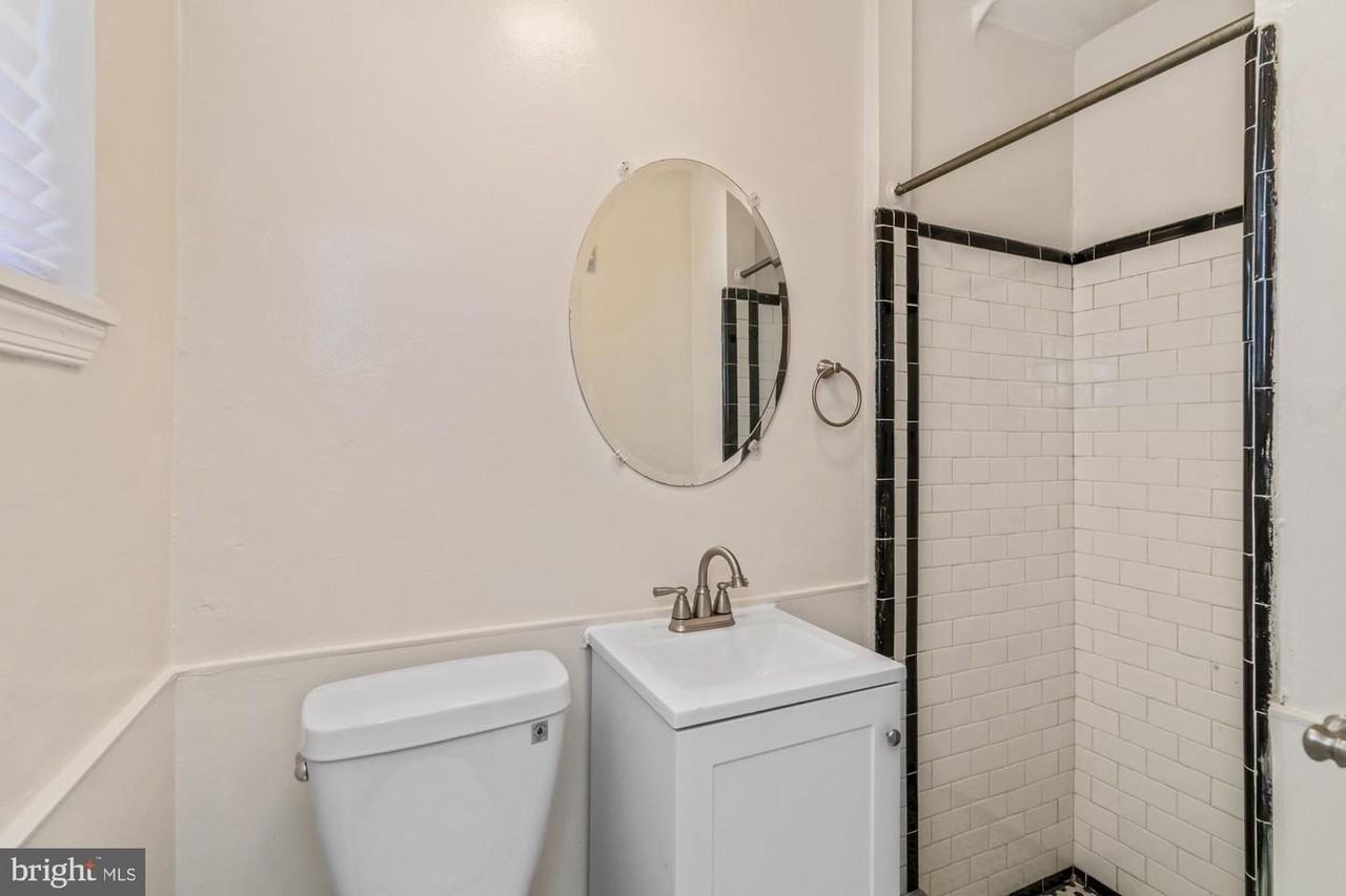 2915 Oakford Ave - Photo 6 of 12