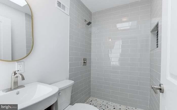 802 Mangold St - Photo 6 of 13