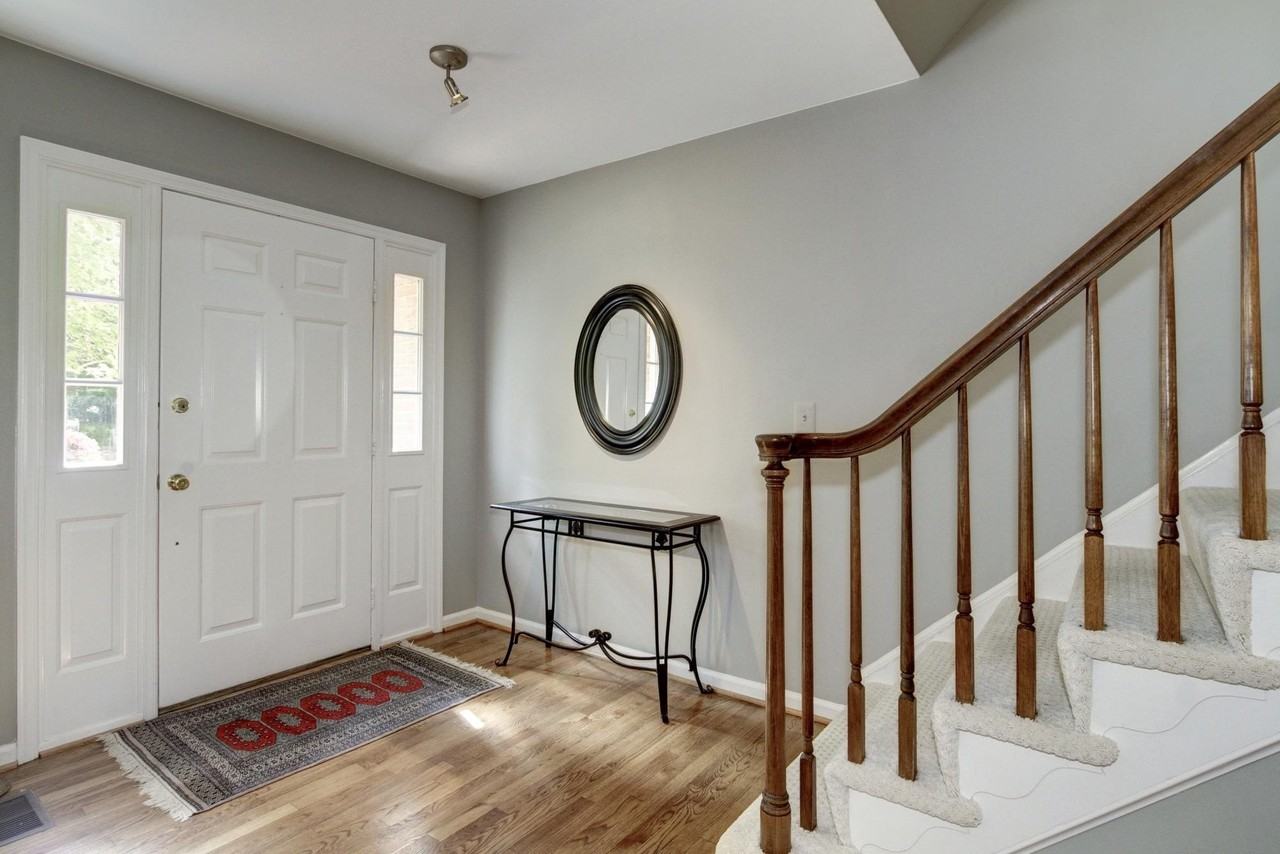 13 Avalon Ct - Photo 4 of 29