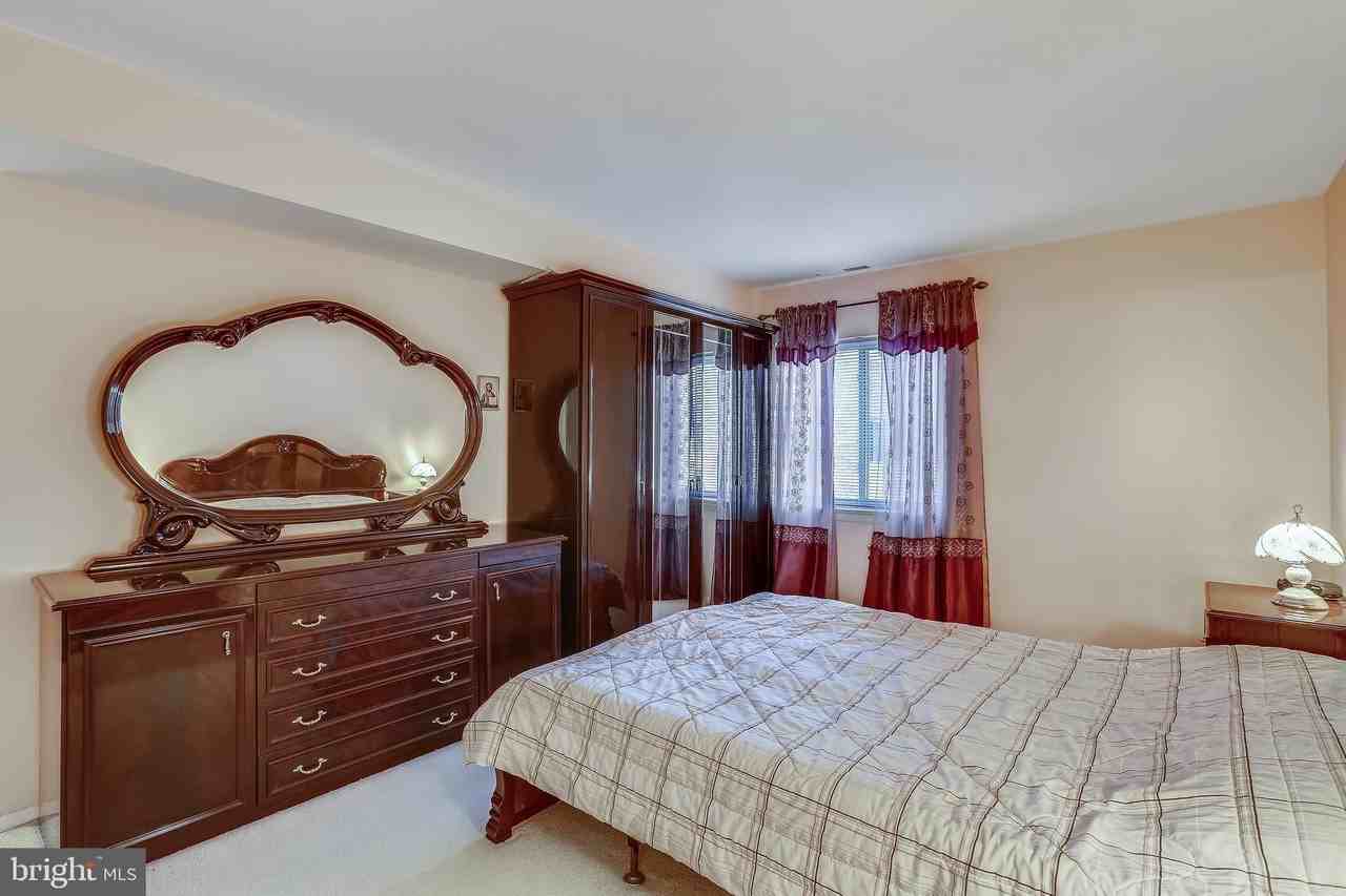 18722 WALKERS CHOICE Road #4 - Photo 4 of 47