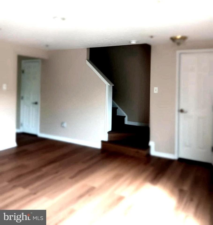 11406 Abbotswood Ct #54-3 - Photo 4 of 14