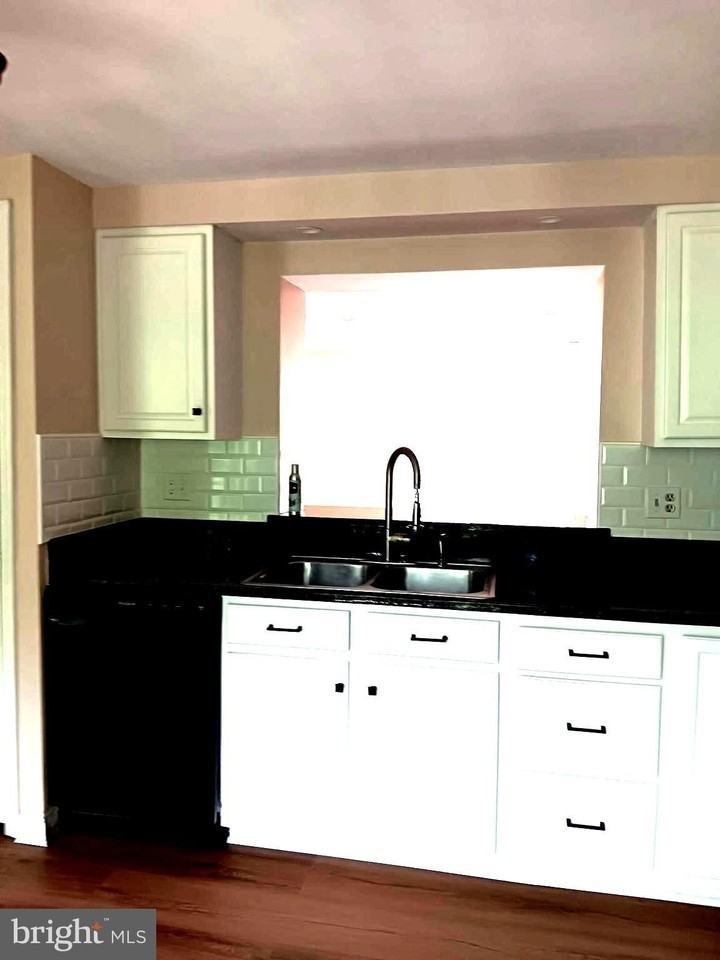 11406 Abbotswood Ct #54-3 - Photo 6 of 14
