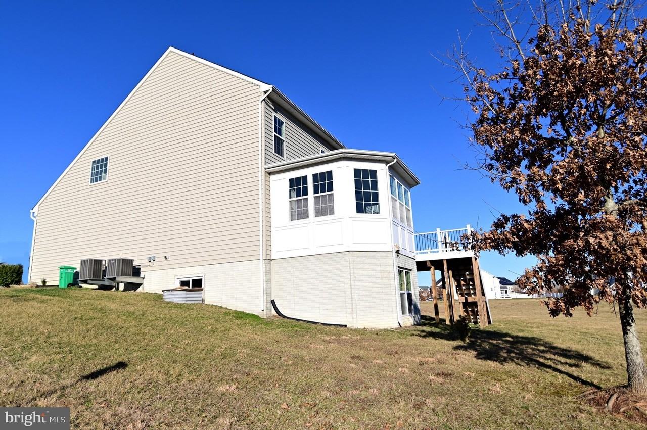 7001 Chaptico Ct - Photo 6 of 50