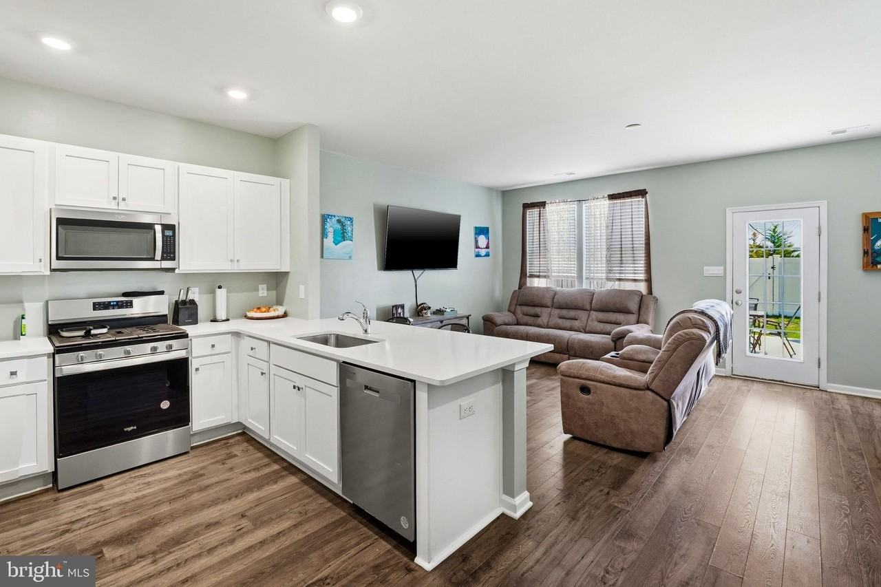 169 Sickler Ct - Photo 6 of 29