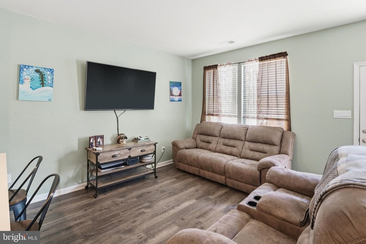 169 Sickler Ct - Photo 7 of 29