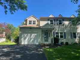 featured image of 3576 Windridge Dr