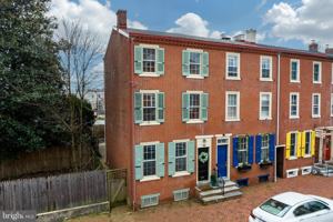 featured image of 16 W Miner St