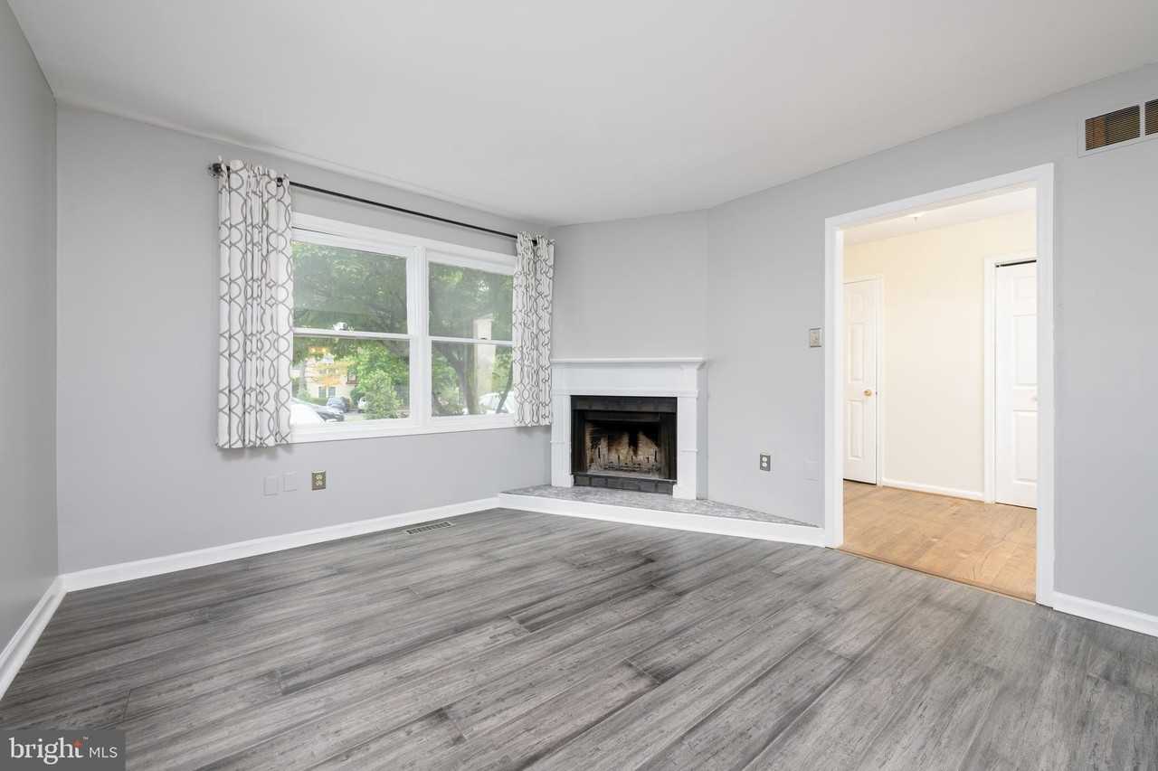 77 Bunker Hill Ct #77 - Photo 6 of 20