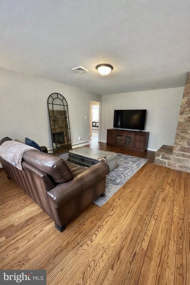 255 Kimbel Dr - Photo 2 of 16