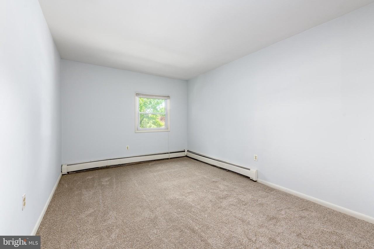 2120 Bellemead Ave - Photo 7 of 9