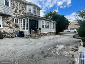 16 Windsor Ave - Photo 1 of 1