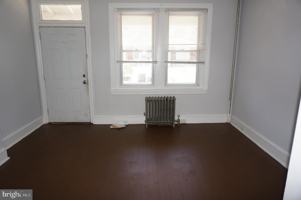 featured image of 124 Knox St