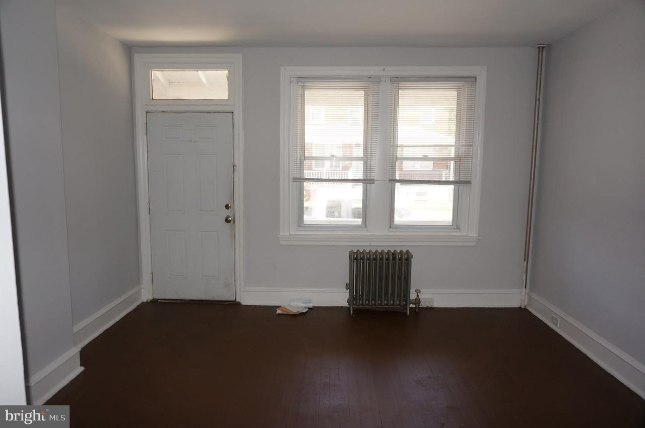 124 Knox St - Photo 4 of 17