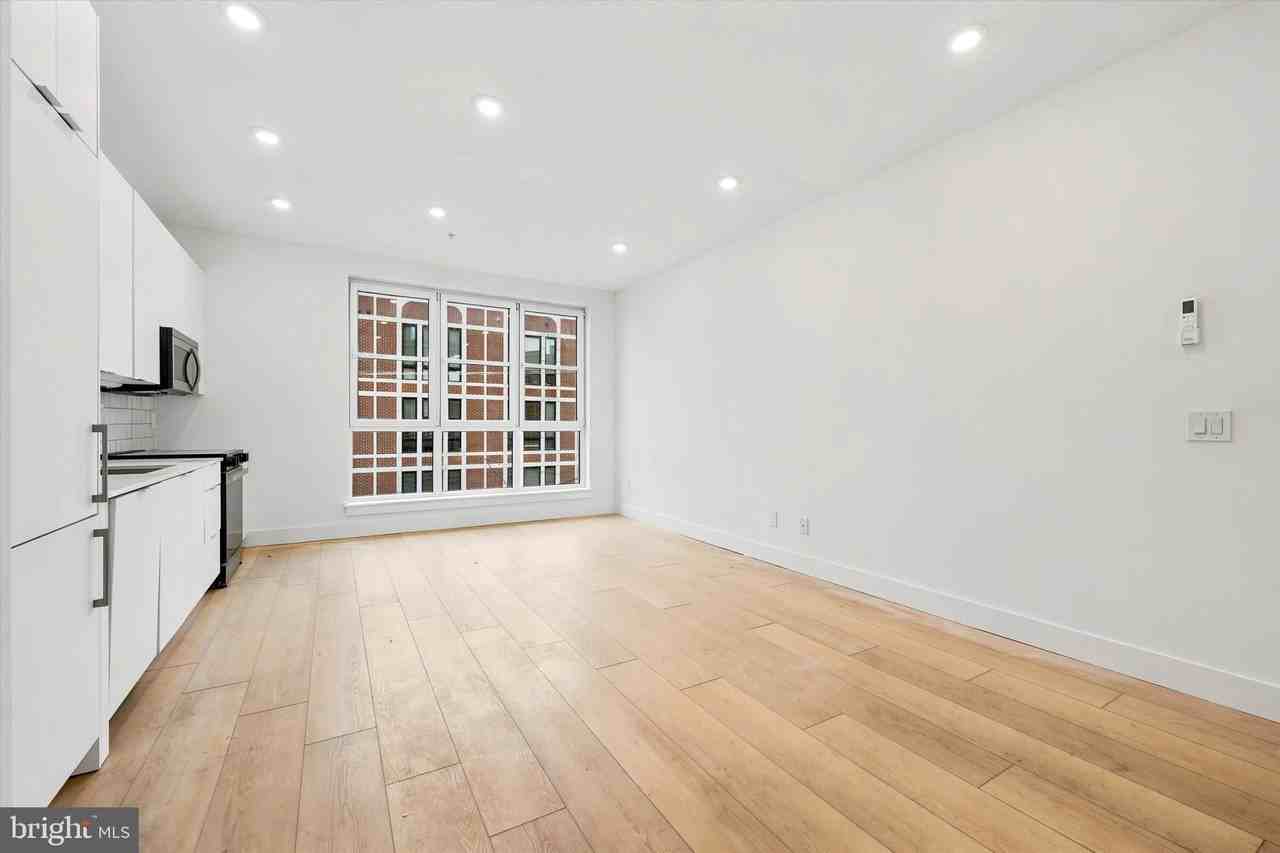 2406 Frankford Ave #16 - Photo 4 of 14