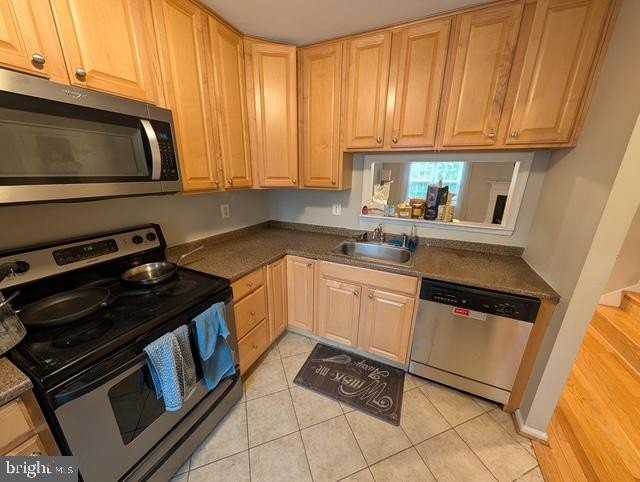 6707 Washington Blvd Unit B - Photo 4 of 9