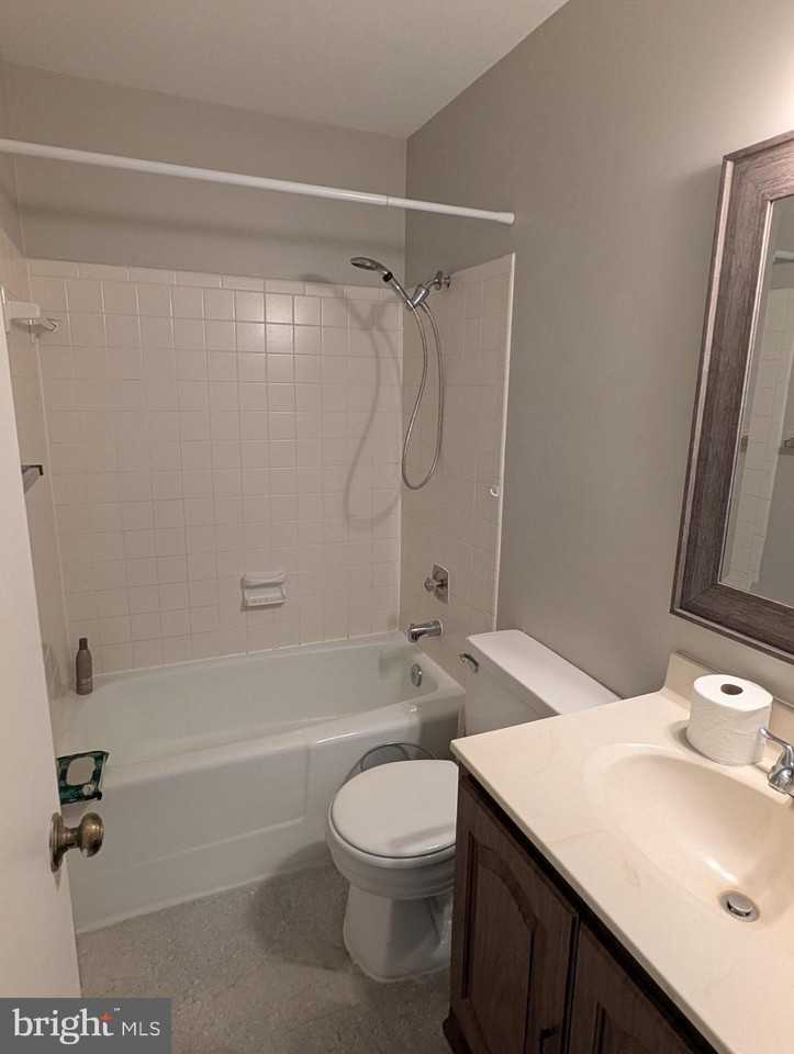 6707 Washington Blvd Unit B - Photo 7 of 9