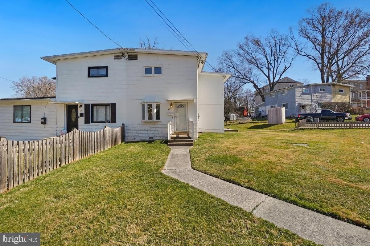 4213 Allison Cir - Photo 2 of 29
