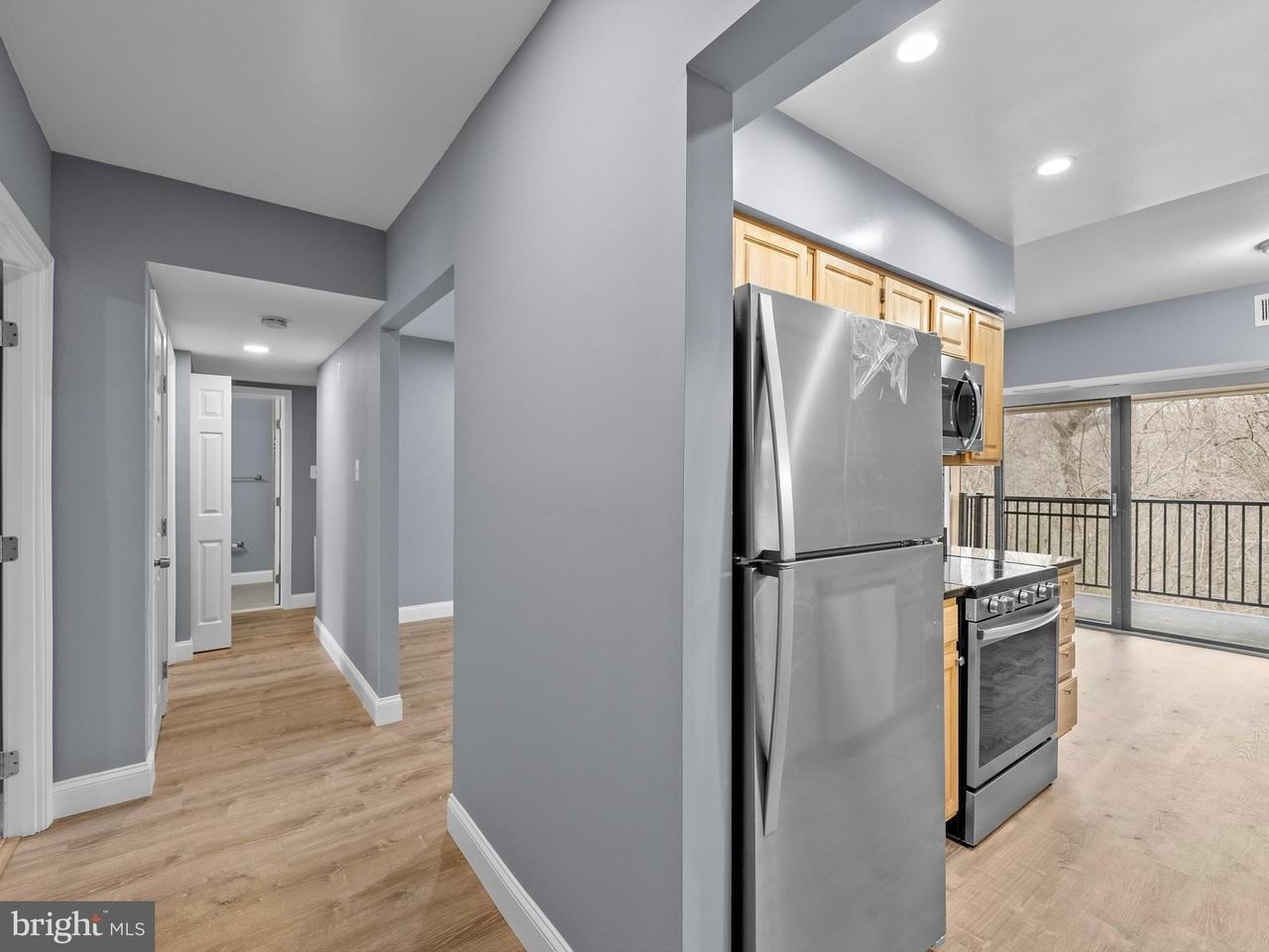 11613 Stoneview Sq #21C - Photo 2 of 23