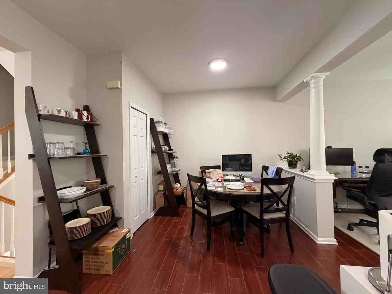 20382 Farmgate Ter - Photo 5 of 29