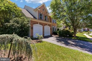featured image of 10601 Moselle Ct