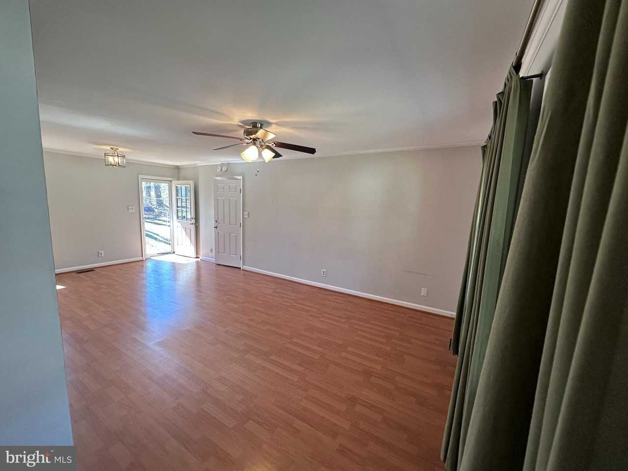 32 Vista Woods Rd - Photo 4 of 16