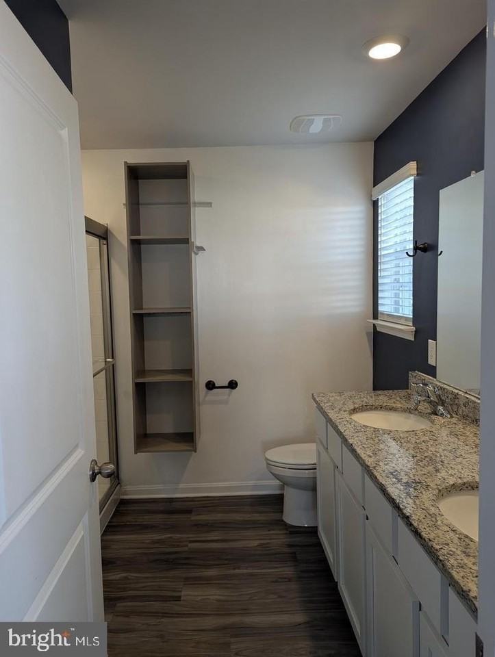 63 Orpington Dr - Photo 5 of 12