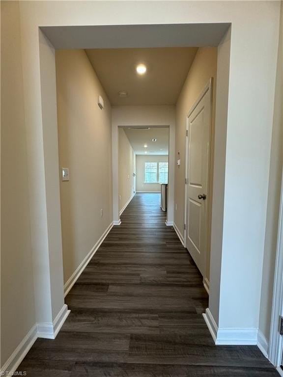 877 Falls Grove Trl - Photo 3 of 38