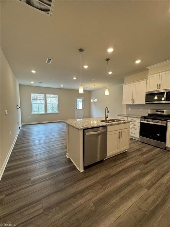 877 Falls Grove Trl - Photo 4 of 38