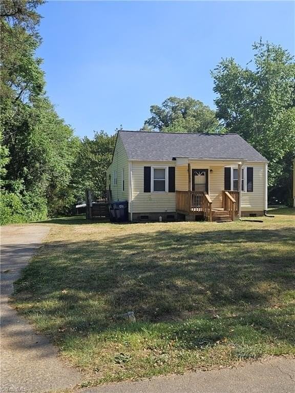 130 Court St - Photo 2 of 16