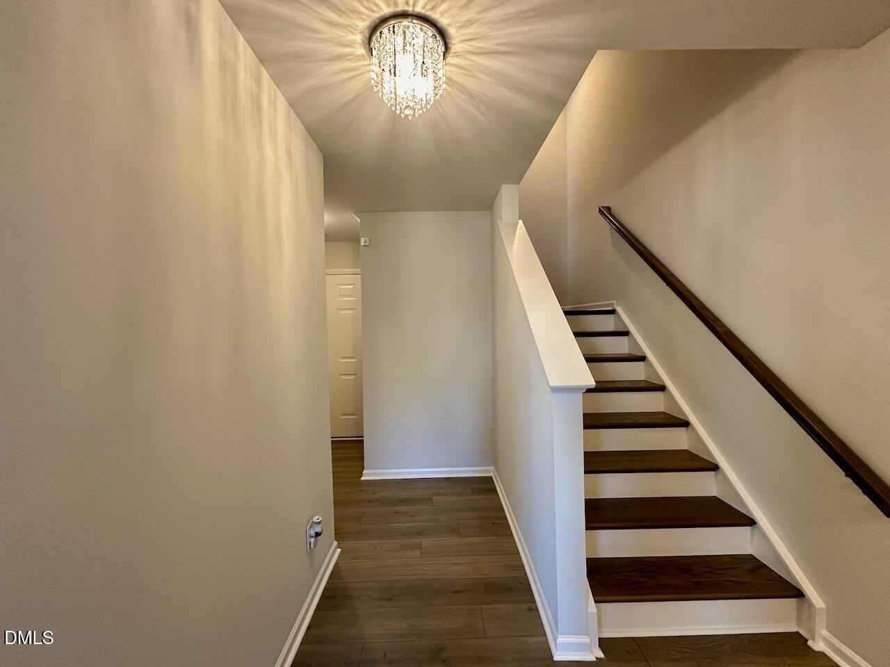 653 Grand Central Sta - Photo 3 of 28