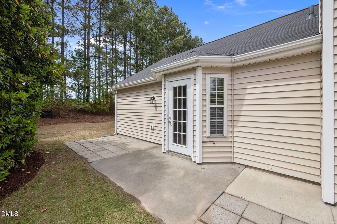 4408 Nightfall Ct - Photo 4 of 16
