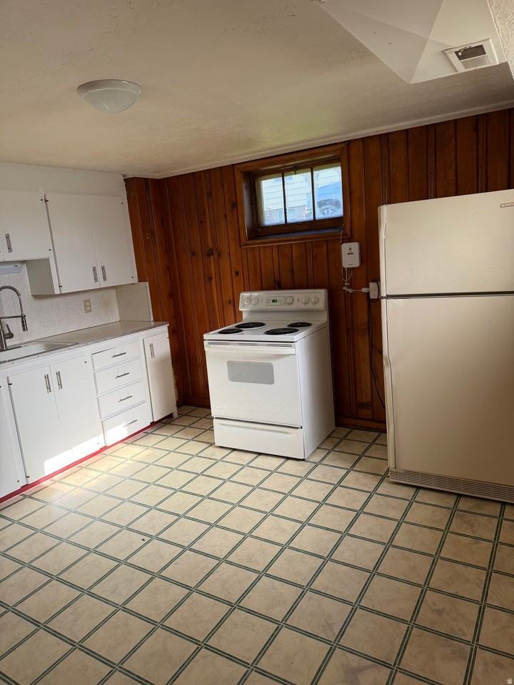 3546 Van Buren Ave - Photo 6 of 15