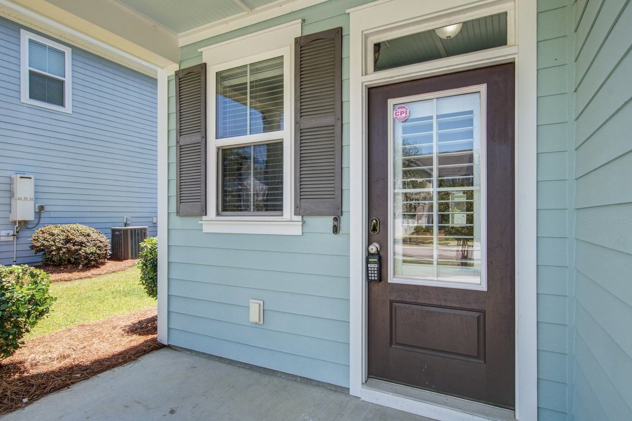 135 Fulmar Pl - Photo 3 of 8