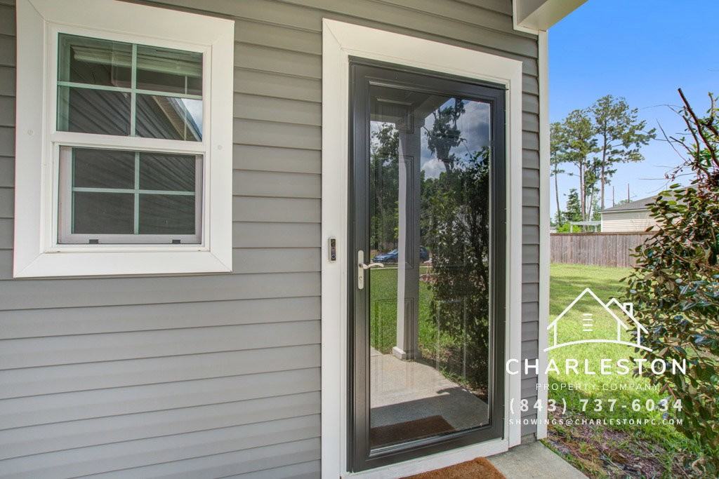 347 Matuskovic Dr - Photo 2 of 8