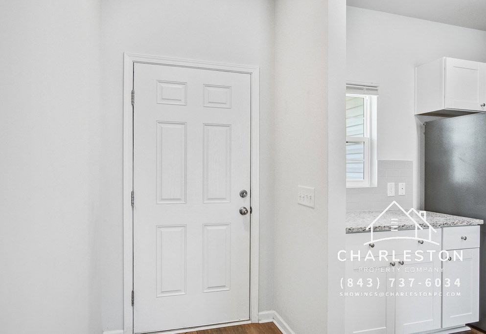 347 Matuskovic Dr - Photo 3 of 8