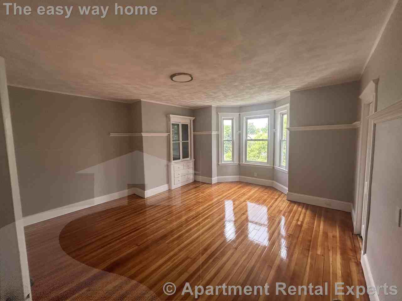 427 Broadway #3 - Photo 7 of 16