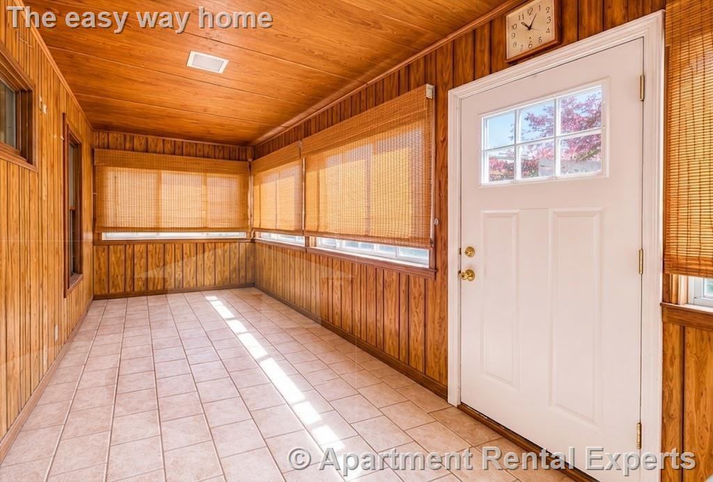 60 Windsor Rd - Photo 6 of 9