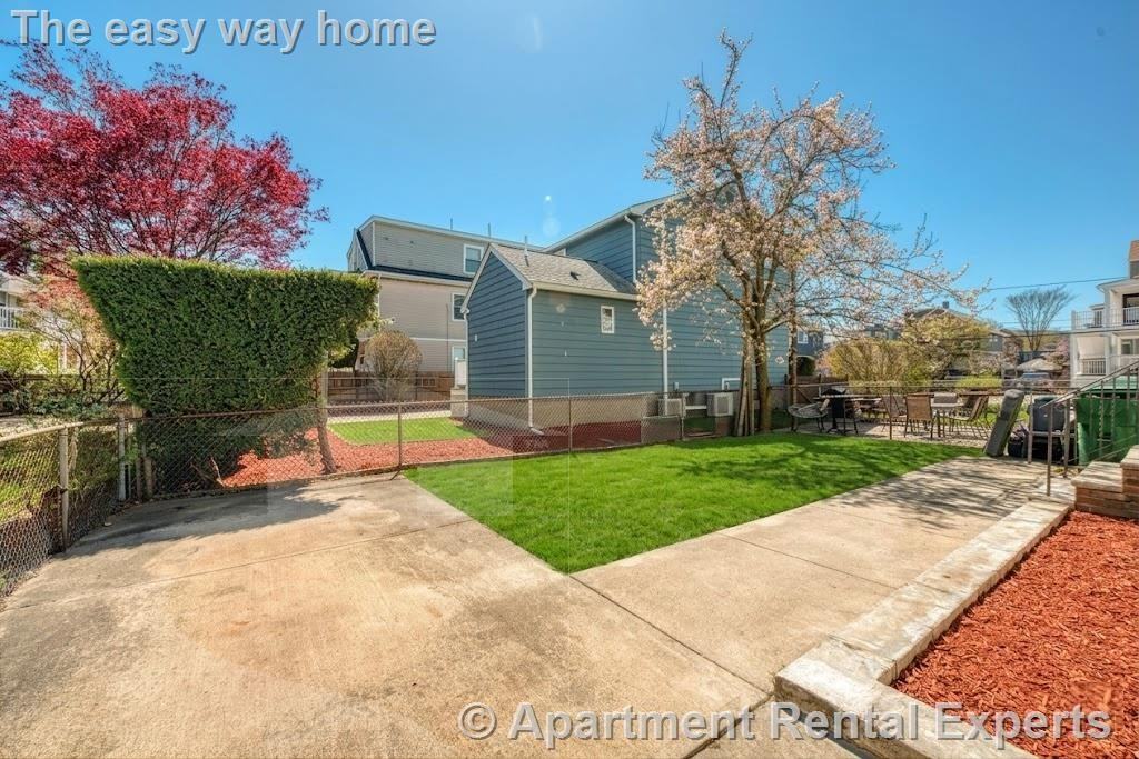 60 Windsor Rd - Photo 7 of 9