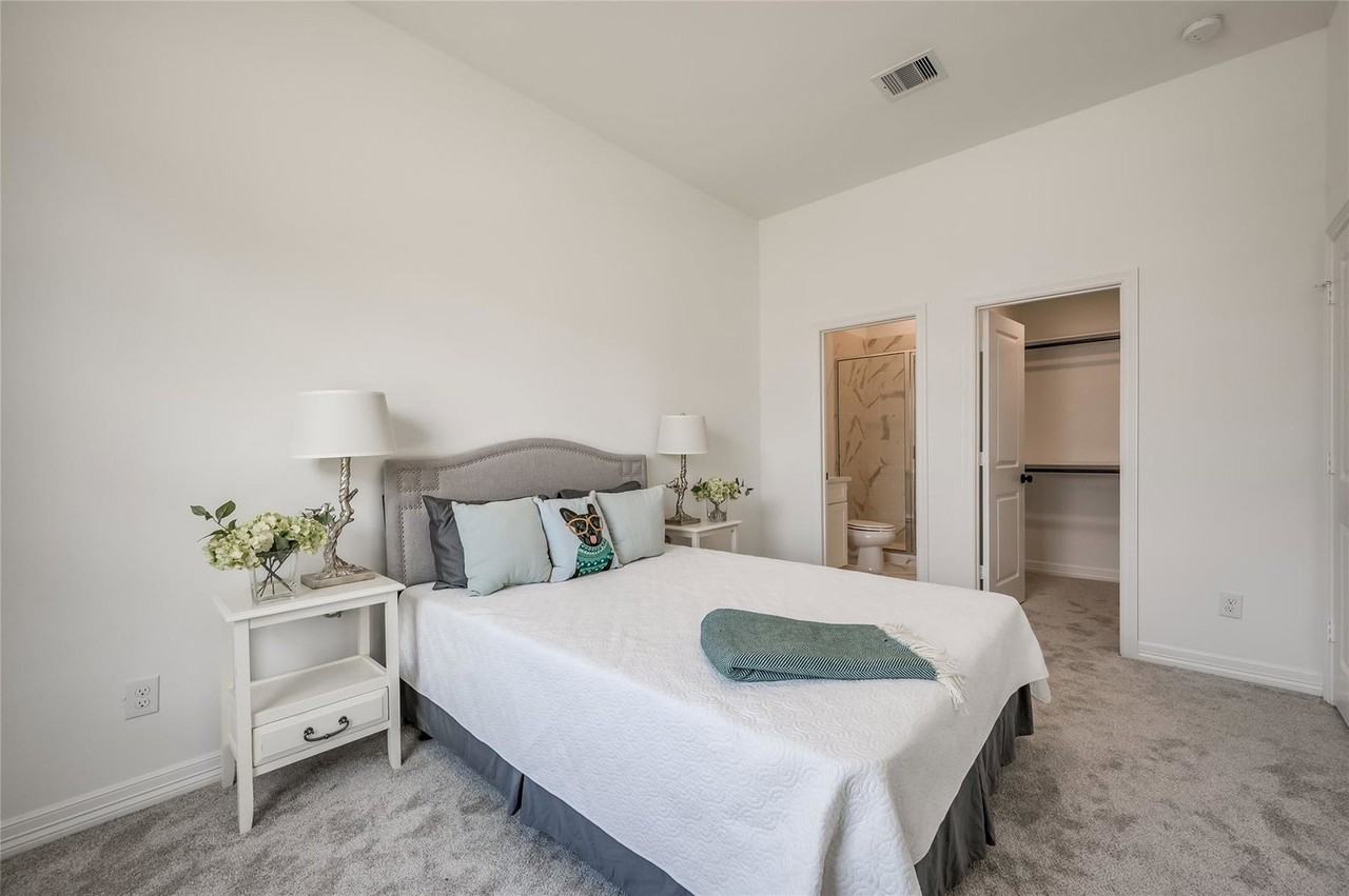 Talia Wood Ct - Photo 7 of 8