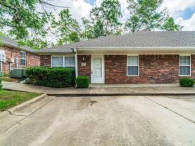 1100 Nw Lincoln Ct #8 - Photo 1 of 1