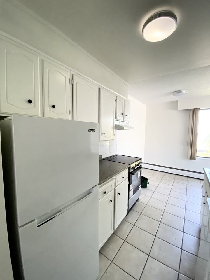 15158 Royal Ave - Photo 6 of 15