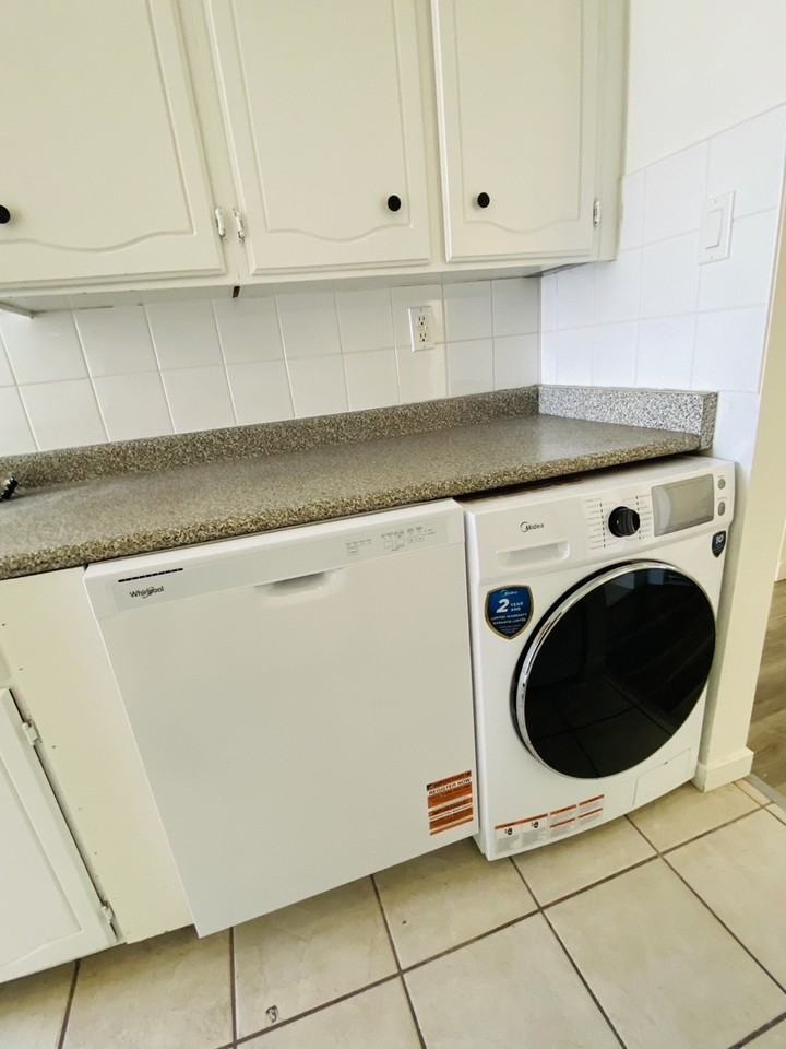 15158 Royal Ave - Photo 5 of 15