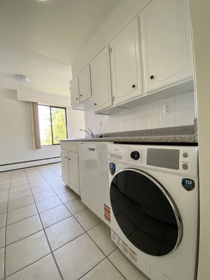 15158 Royal Ave - Photo 7 of 15